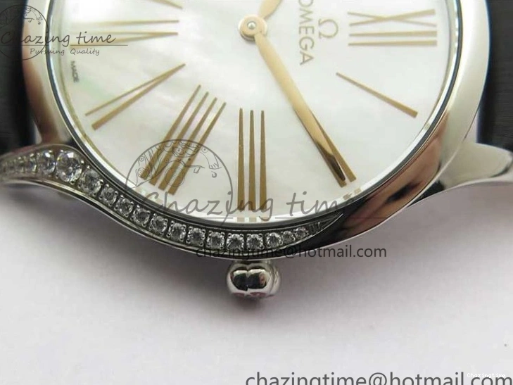 0420 StreetReady Ladies’ De Ville Trésor Diamond SS 3AF 1:1 Best Edition White MOP Dial RG Markers On Black Fabric strap Swiss Quartz 7884